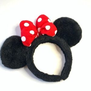 Disney Plush Minnie Mouse Ears